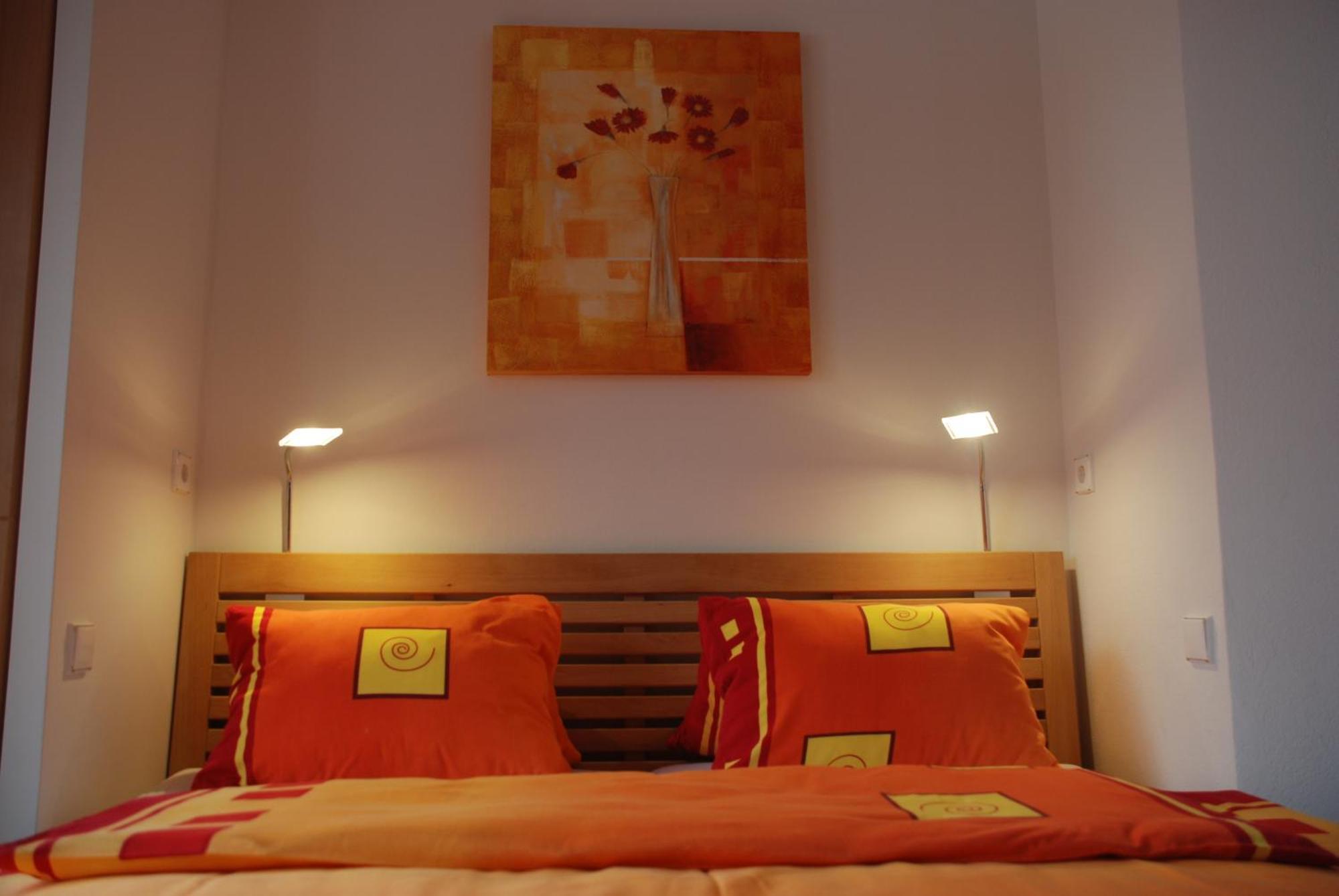 Fewo Wassertheurer Tropolach Room photo